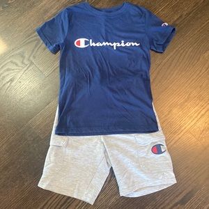 Champion boys set, EUC! Size small.